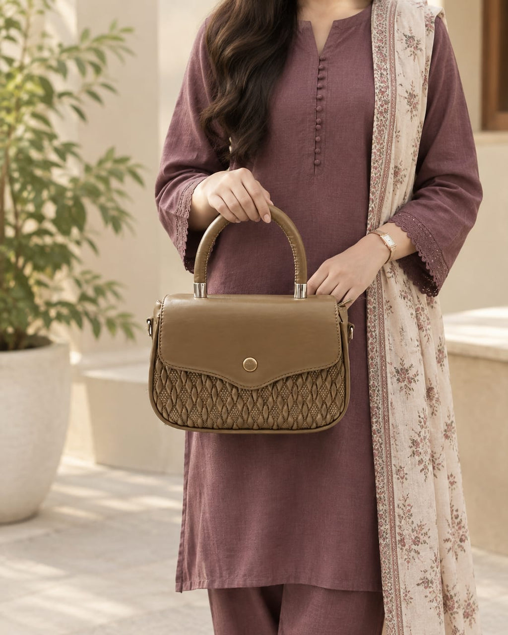 Min Min Handbag 2 - houseofluggage